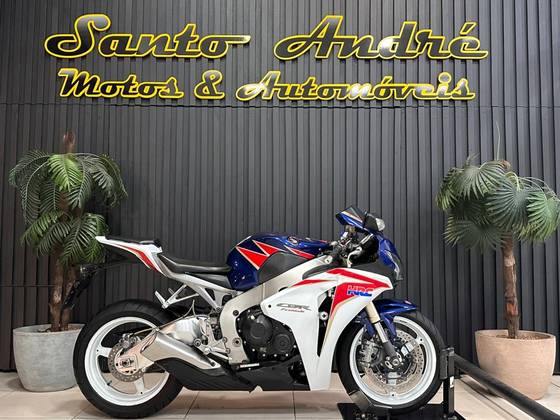 HONDA CBR 1000RR FIREBLADE 